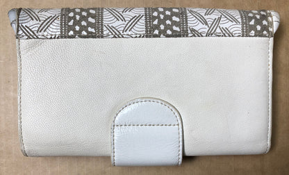 M637 Genuine Mimco White / Beige Wallet Purse In Good Condition + Free Post
