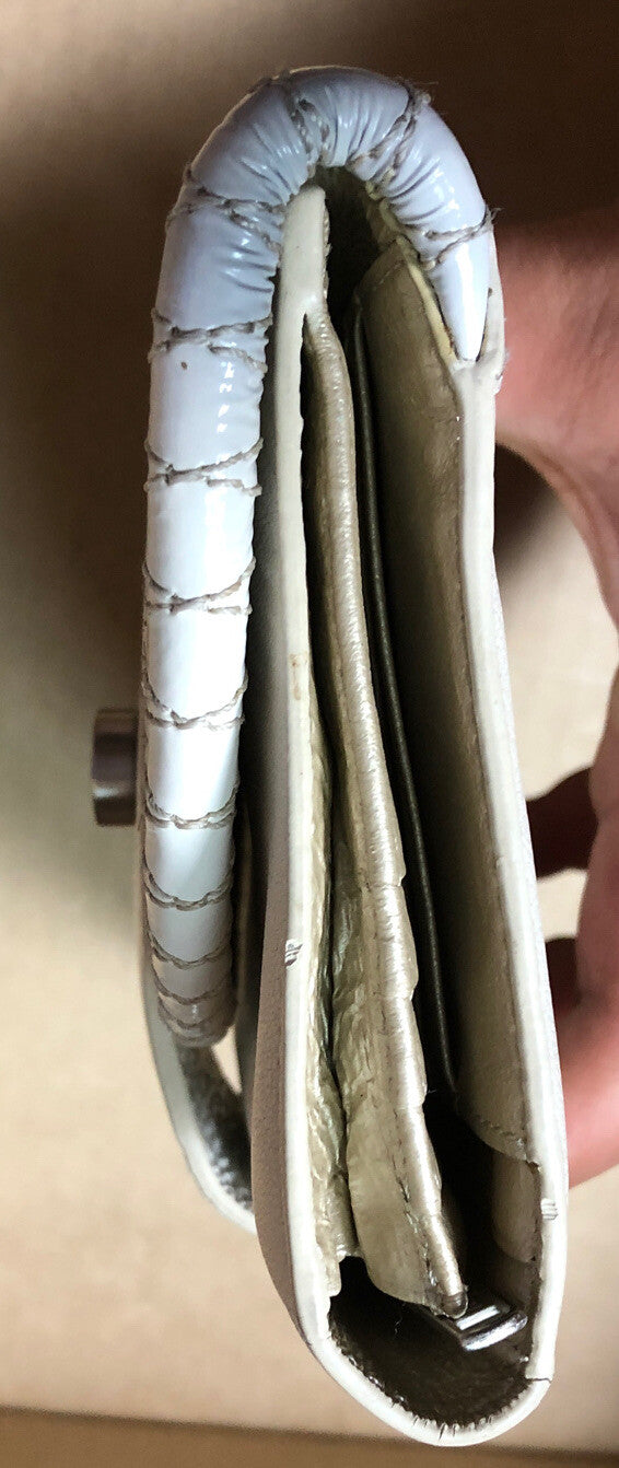 M637 Genuine Mimco White / Beige Wallet Purse In Good Condition + Free Post