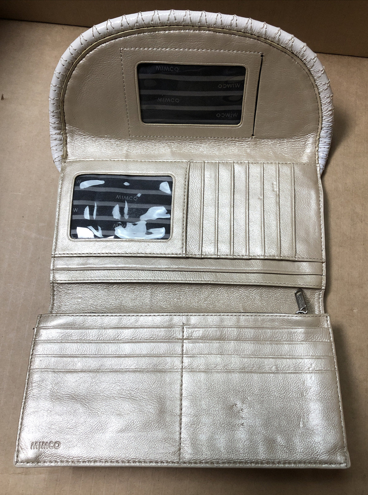 M637 Genuine Mimco White / Beige Wallet Purse In Good Condition + Free Post
