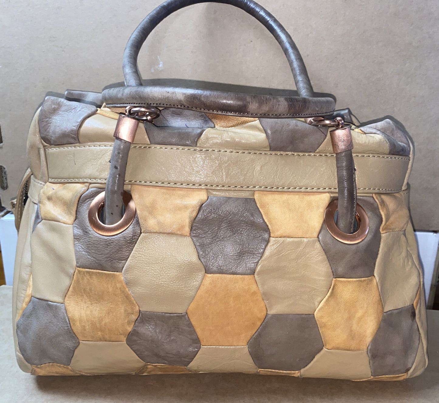 M647 Mimco Large Handbag Beige Tan Brown colour In Good Condition + Free Post
