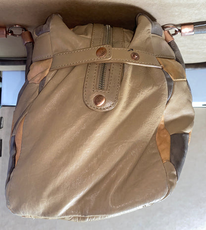 M647 Mimco Large Handbag Beige Tan Brown colour In Good Condition + Free Post