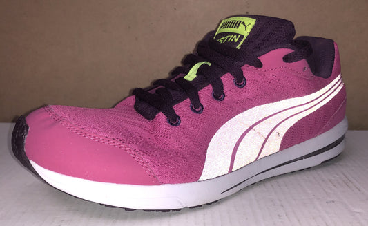 M744 Puma Ladies Running sneakers shoes Pink US 7 UK 4 1/2 New Never Worn