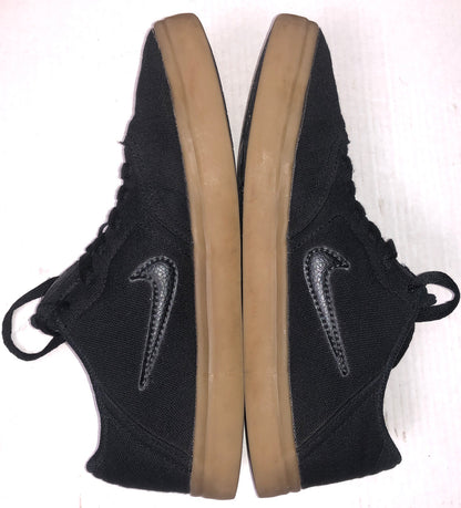 M737 Nike SB Kid's Sneakers shoes Black US 5y UK 4.5 Great Condition