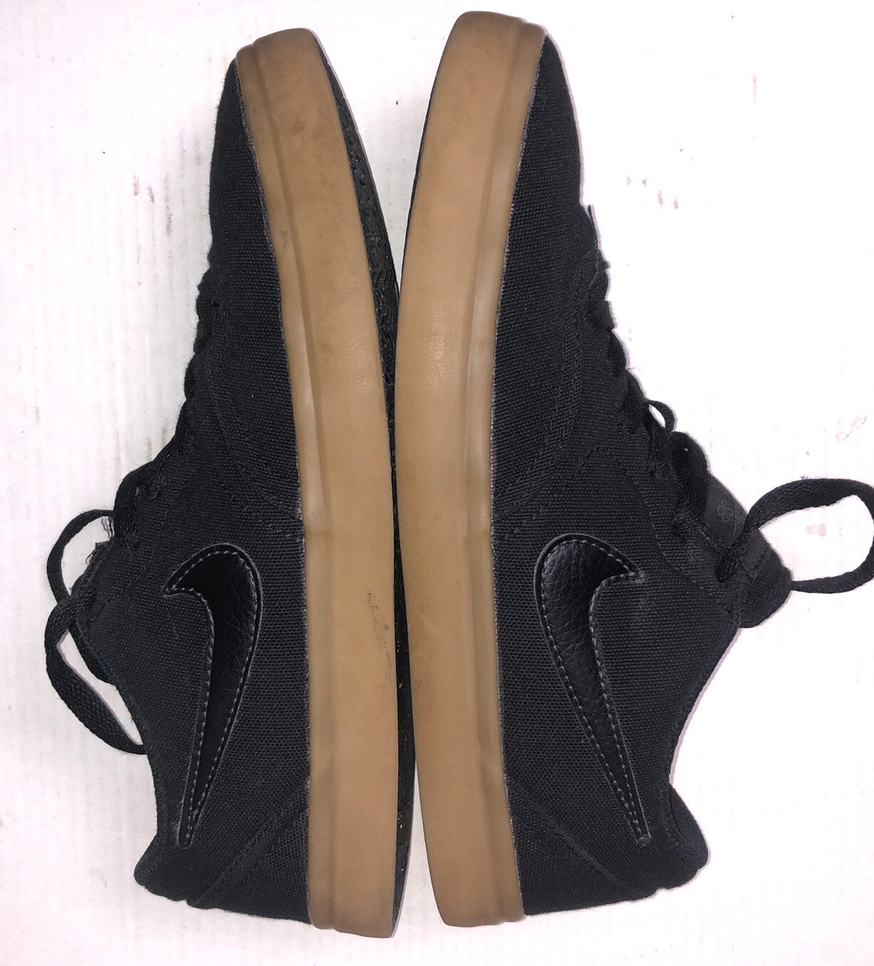 M737 Nike SB Kid's Sneakers shoes Black US 5y UK 4.5 Great Condition