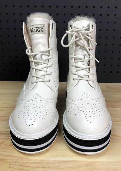 AXA UGG Boots Sheepskin Wool Insole Lace Up White Leather Sizing 4 Mens 6 Womens