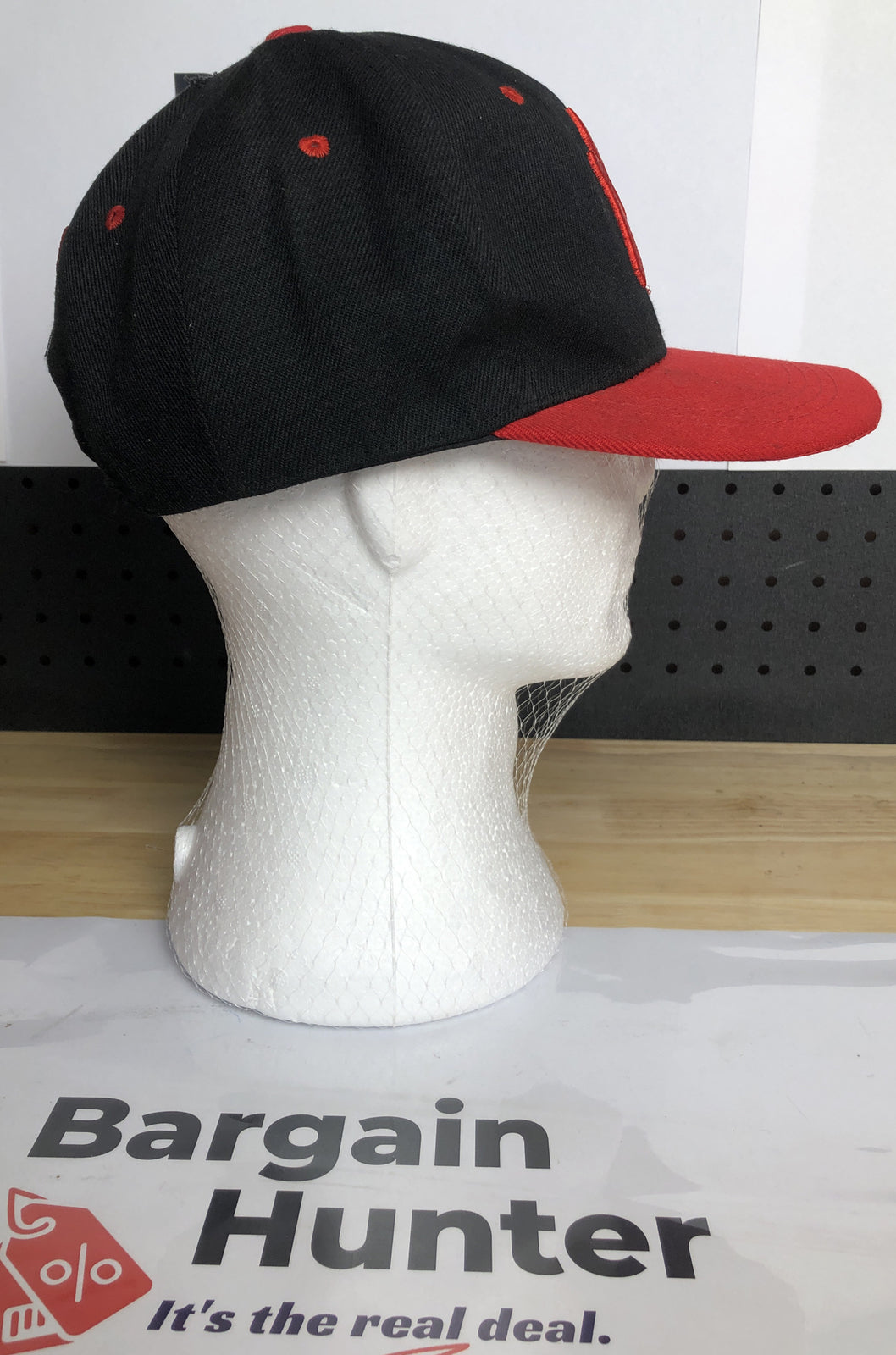 F104 New Yorks Yankees Black Baseball Cap In Good Condition Adjustable Sizing