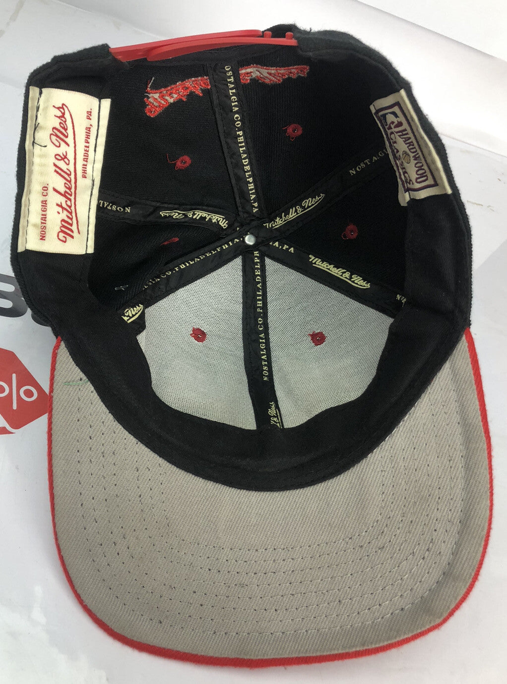 F2 Chicago Bulls NBA Baseball Cap / Hat In Good Condition Adjustable Sizing