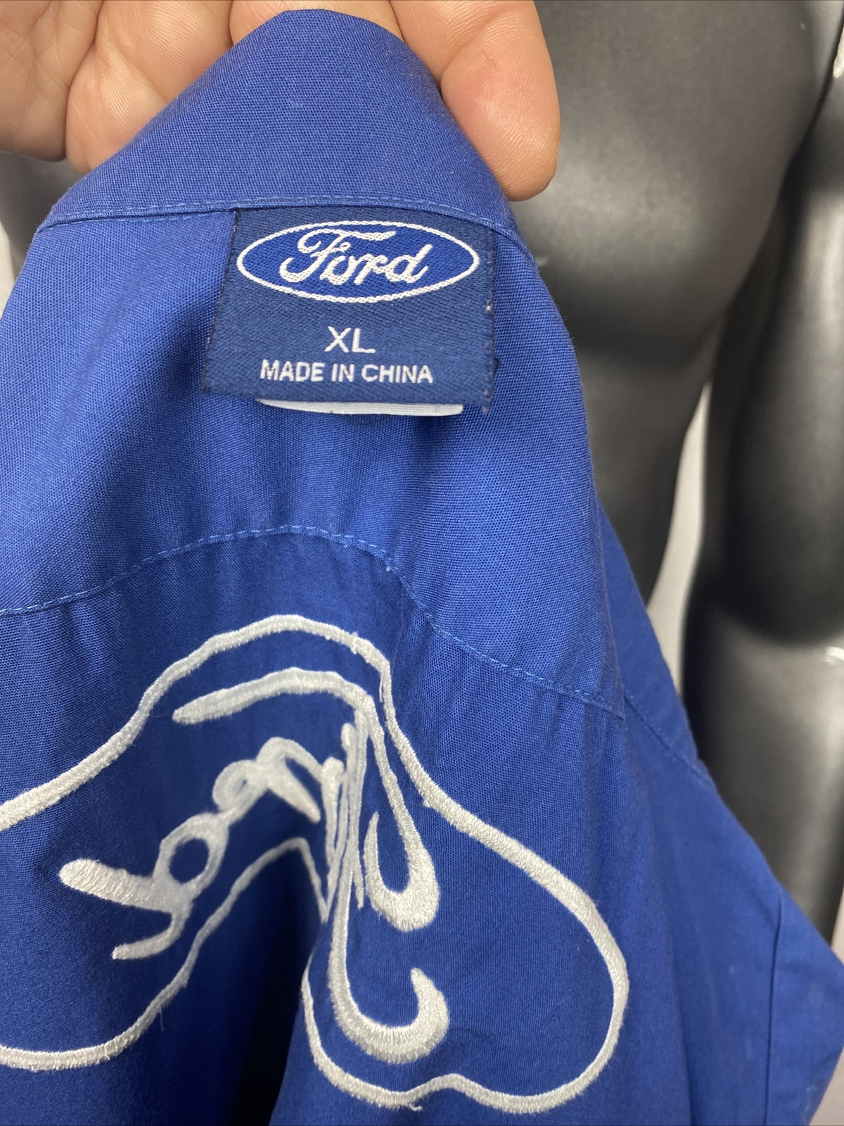 Ford Blue Embroidered Short Sleeve Shirt Size XL In OK Condition F178