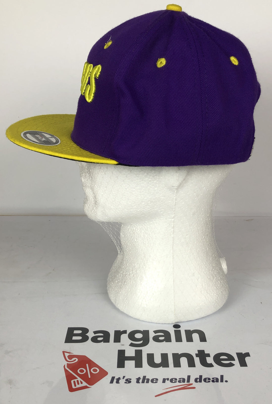 F242 NBA Los Angles Lakers Cap / Hat In Good Condition Adjustable Sizing