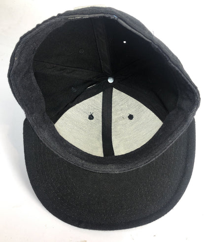 F172 New Yorks Yankees Baseball Cap In Good Condition Sizing 7 / 55.8cm