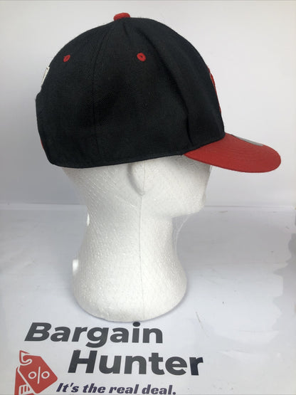 F146 New Yorks Yankees Black Baseball Cap In Good Condition Adjustable Sizing