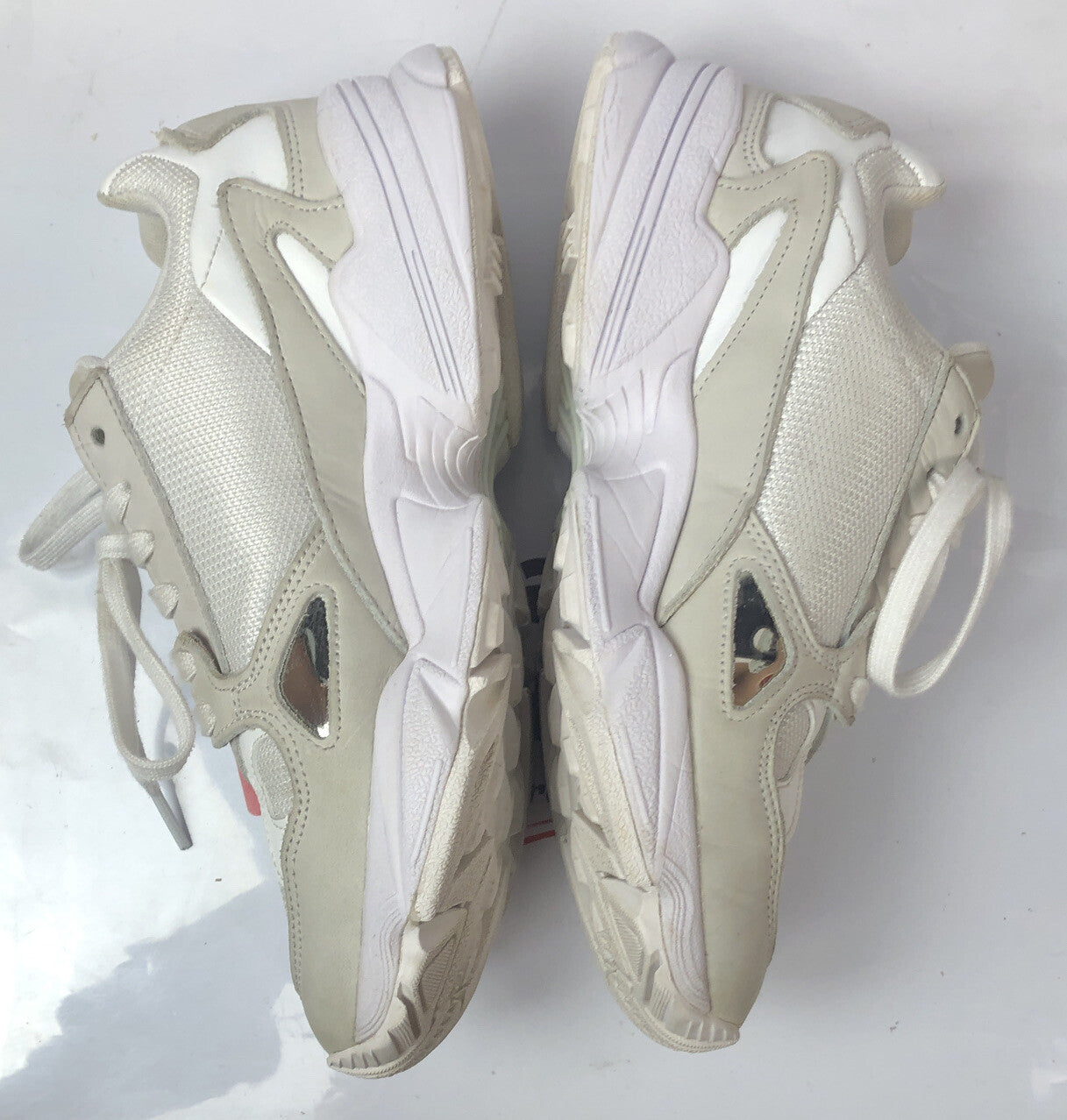 F265 Adidas Torsion Ladies White sneakers shoes US 8 UK 6 1/2