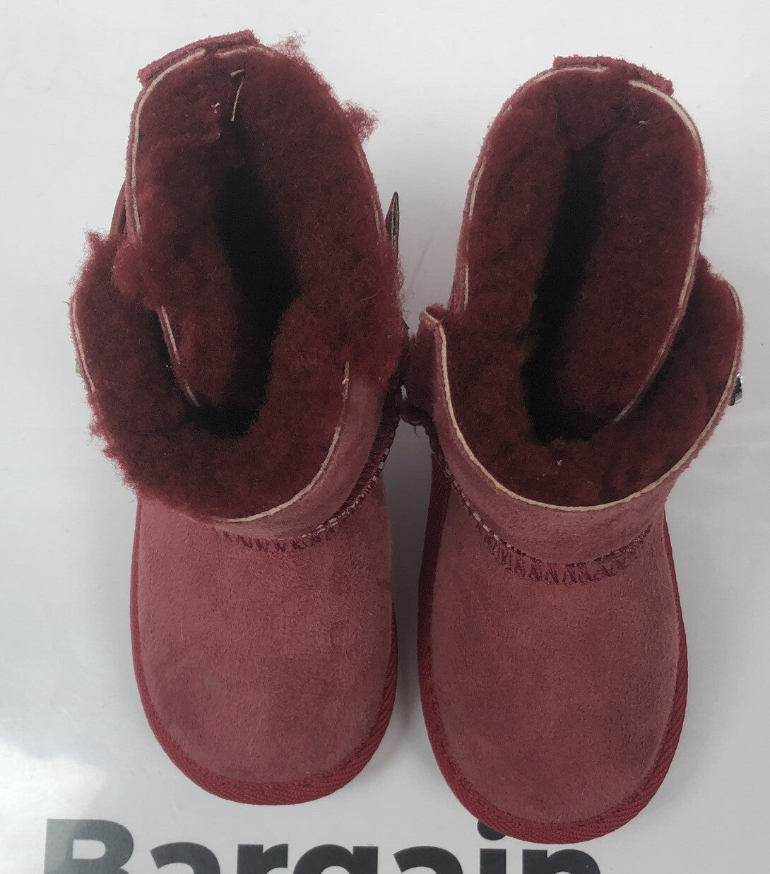 M746 UGG Australia Girls Kids Boots Wool Insole Red Sizing 3 - 4 VGC
