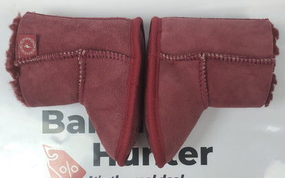 M746 UGG Australia Girls Kids Boots Wool Insole Red Sizing 3 - 4 VGC