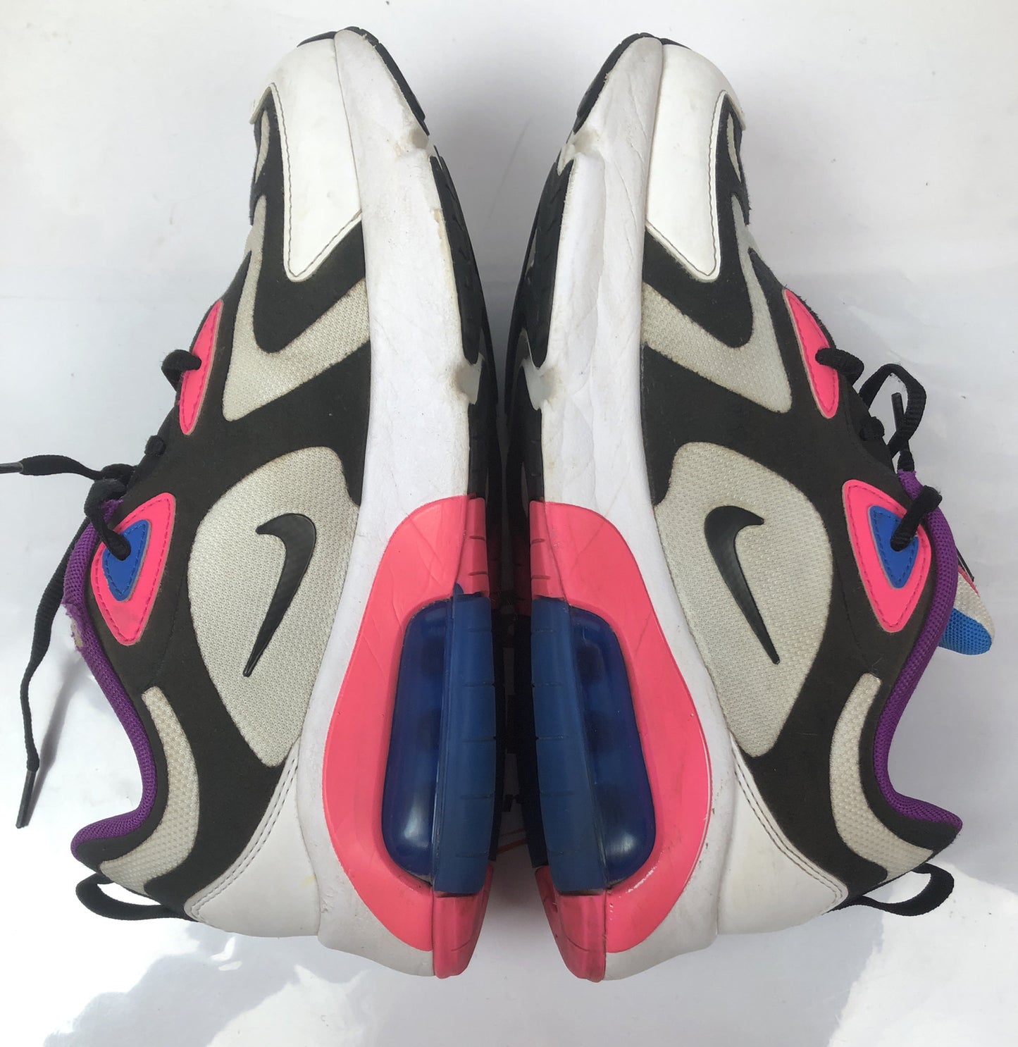 F126 Nike Air Max 200 (GS) AT5630-100 Kids Shoes US 7y UK 6 In OK Condition