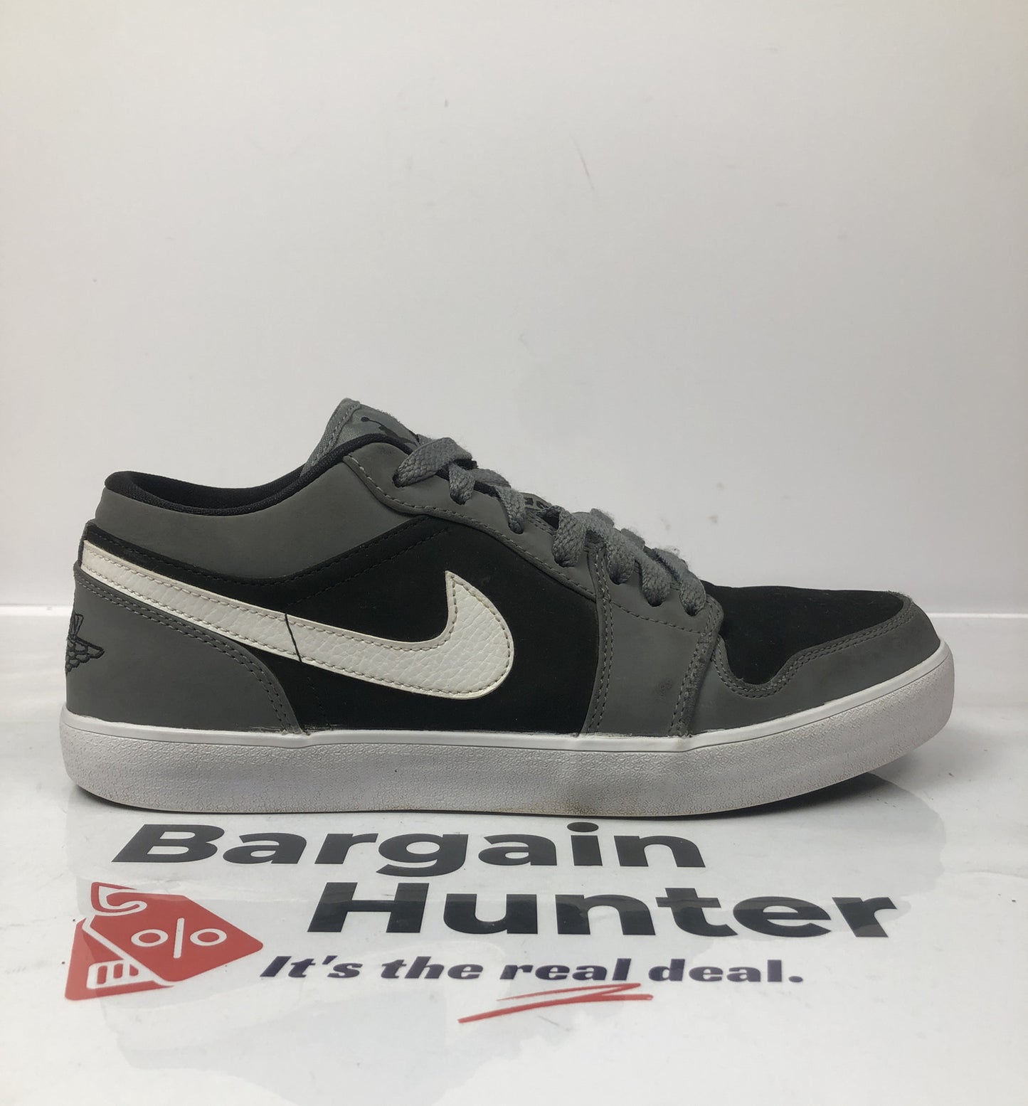 F262 Nike Air Jordan Basket ball sneakers shoes US 8 UK 7 VGC