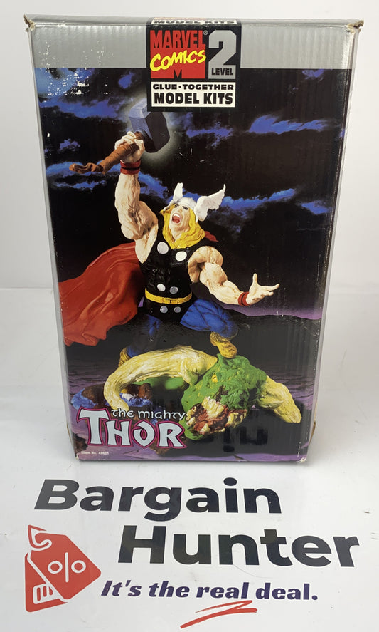 2132 Marvel Comics Level 2 Glue Together Model Kit The Mighty Thor Brand New