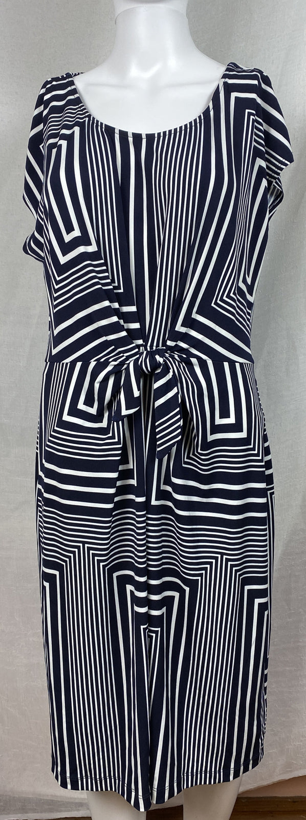 Jacquie Smart Causal Workwear Dress Size M In Good Condition RRP $119 F324