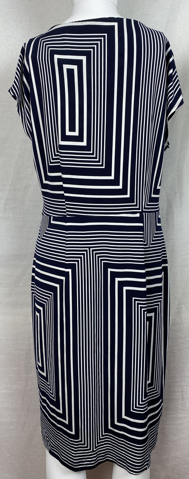 Jacquie Smart Causal Workwear Dress Size M In Good Condition RRP $119 F324