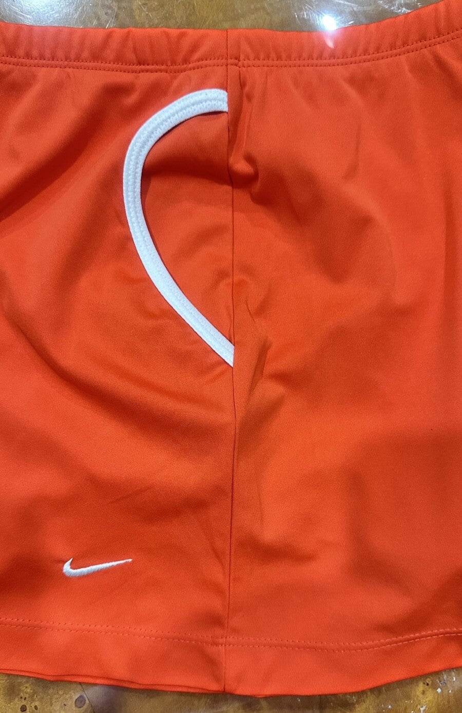 Nike Laddies Sports Orange Shorts Size M In Good Condition F116
