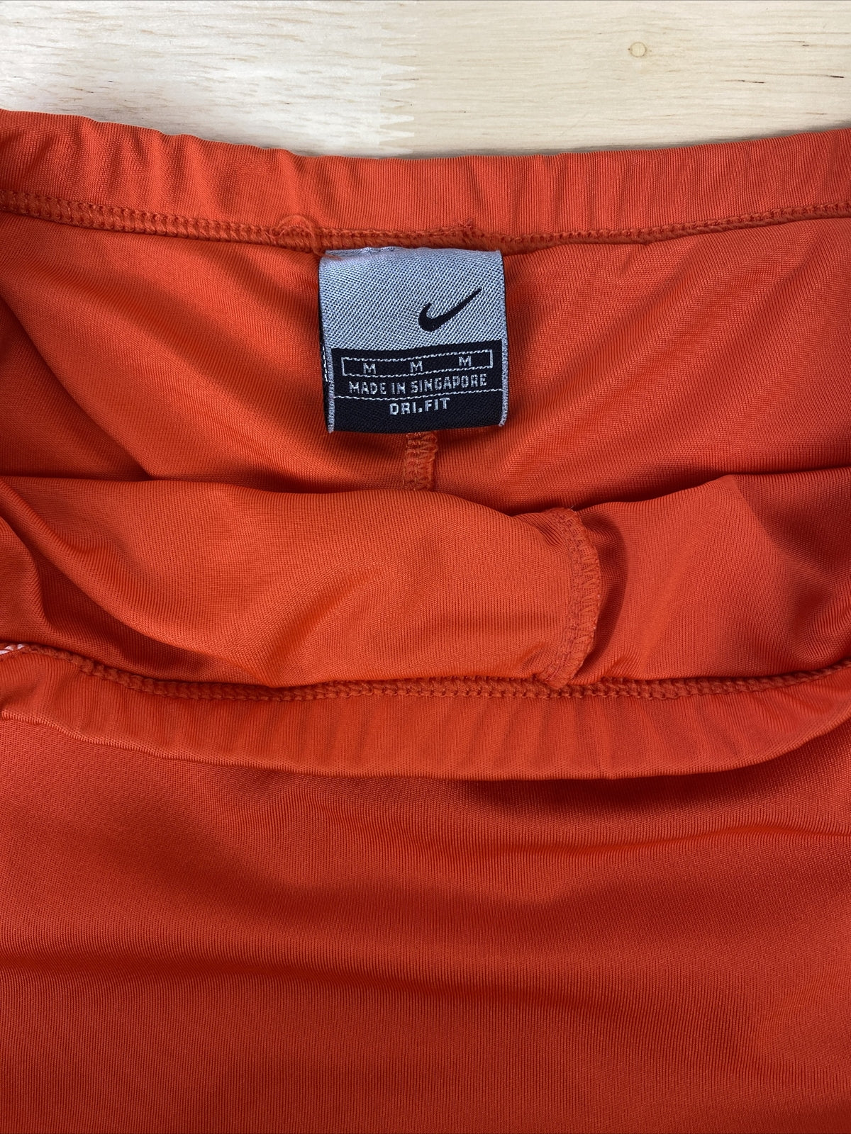 Nike Laddies Sports Orange Shorts Size M In Good Condition F116