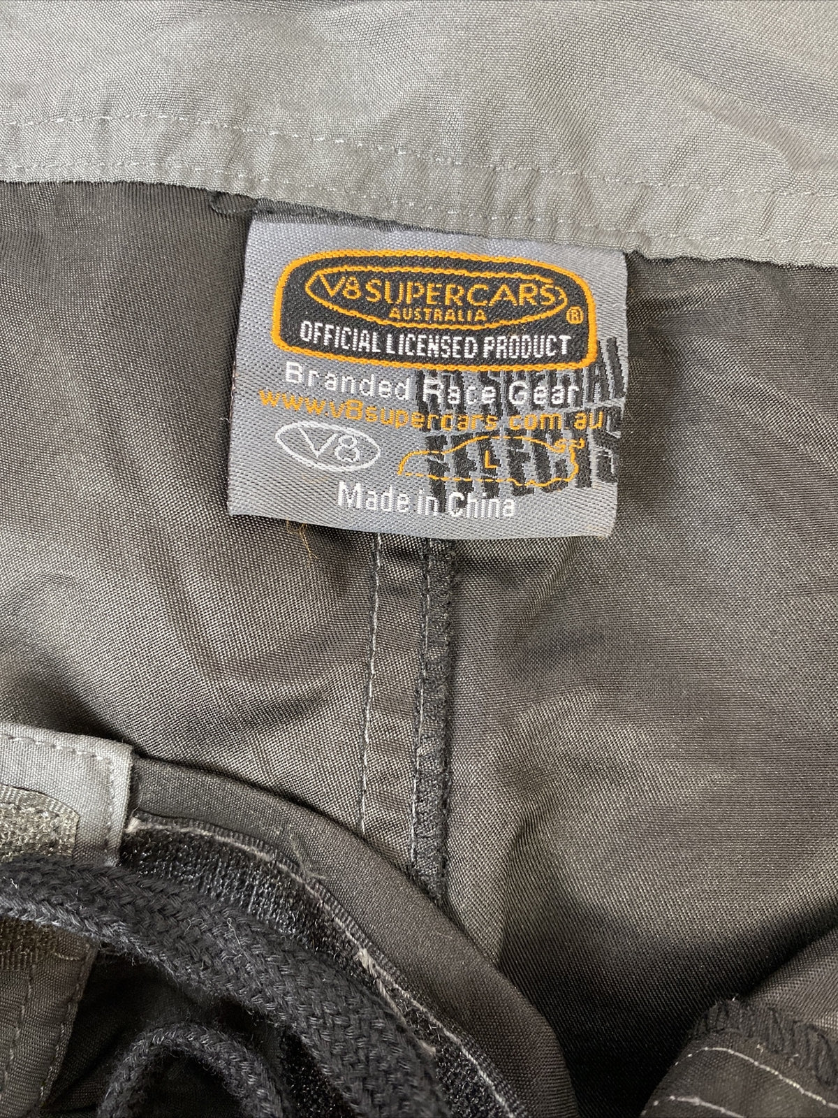 V8 Supercars Racing Offical Merchandise Shorts Size L In Good Condition F157