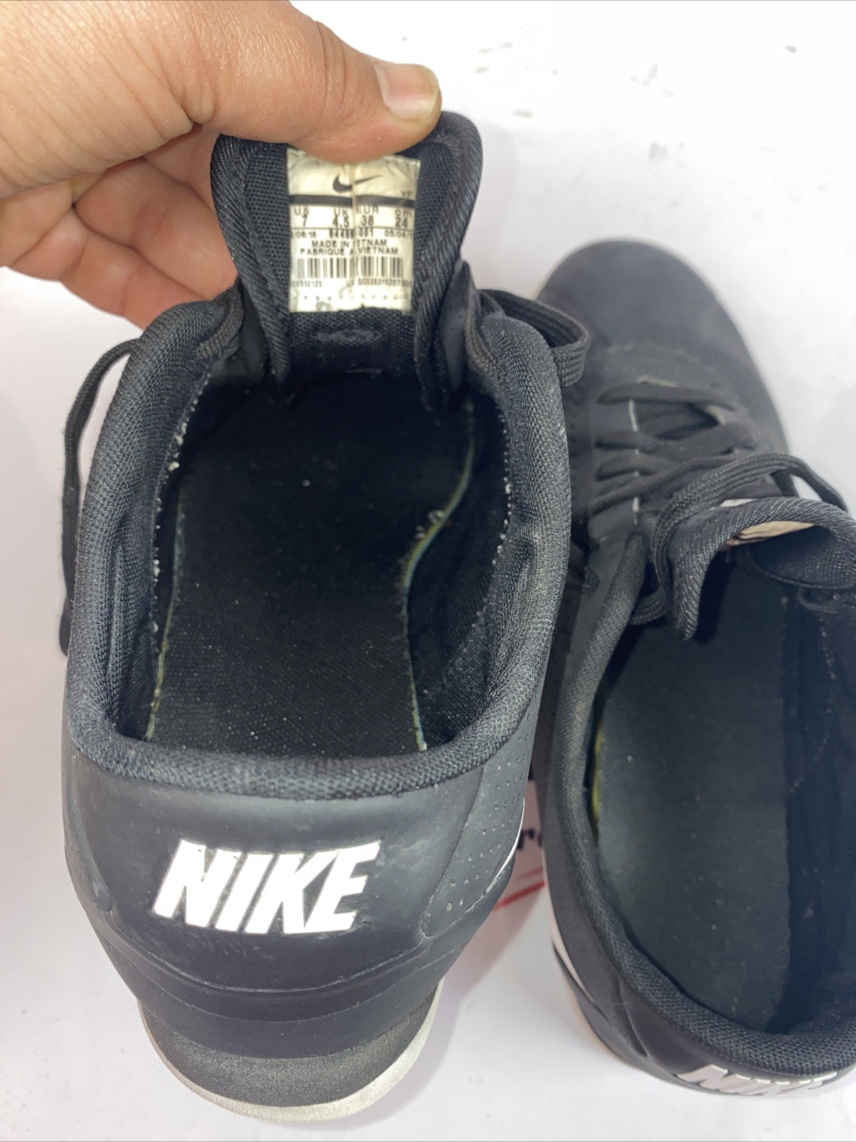 F357 Nike Black Cortez Ultra Shoes US 7 UK 4.5 In Good Condition
