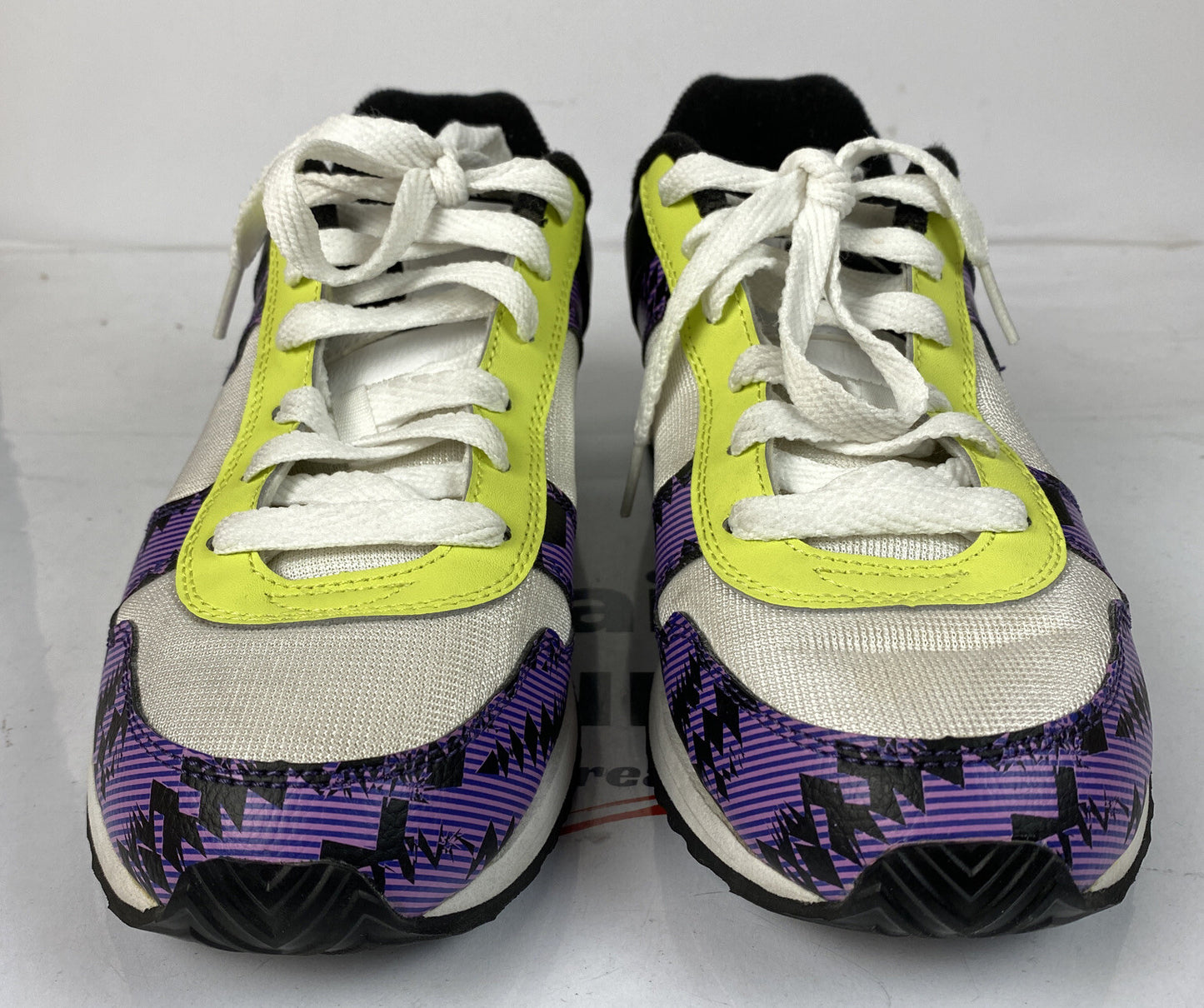 F425 Men's Fox Size US 9 UK 6.5 Shoes In Good Condition