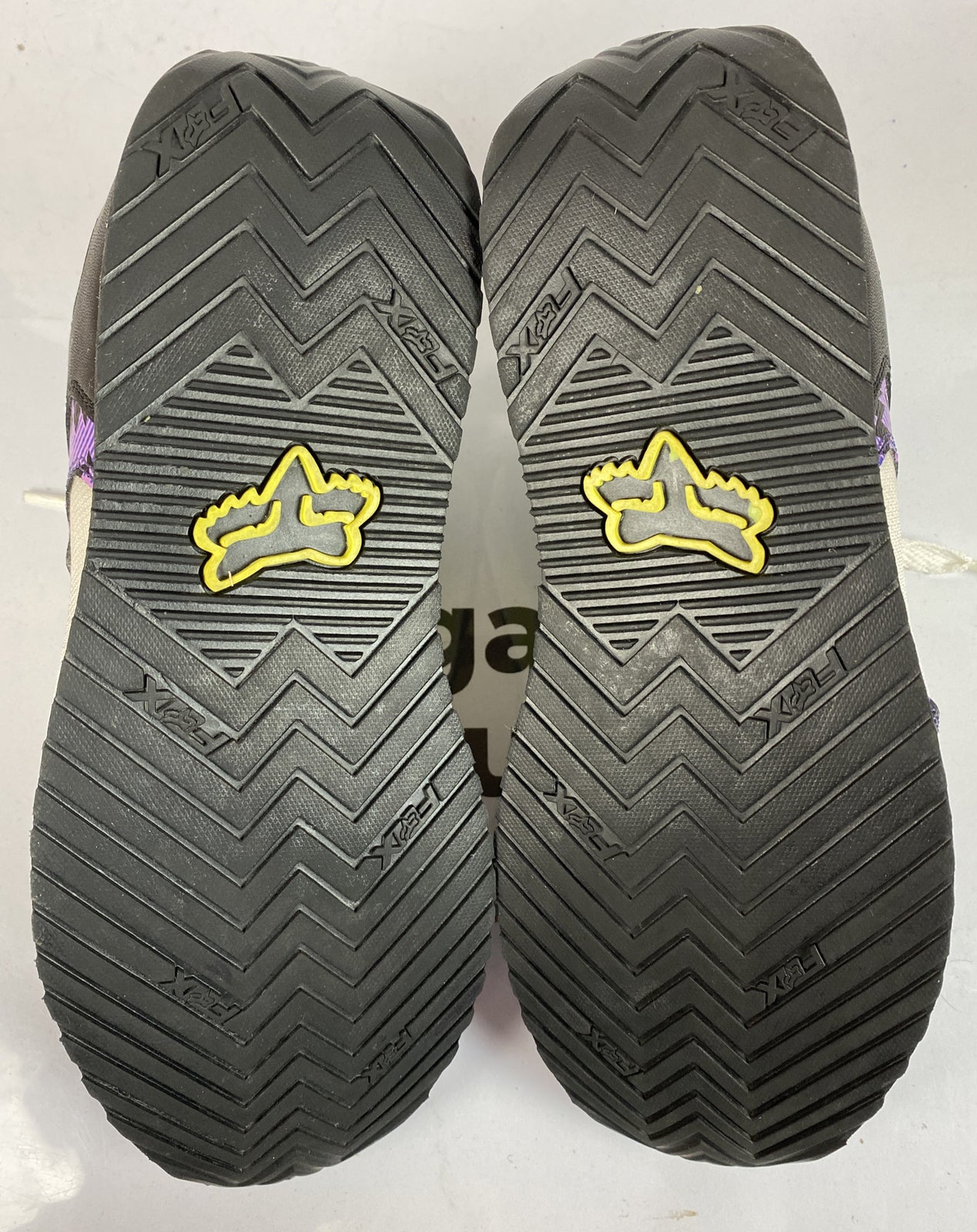 F425 Men's Fox Size US 9 UK 6.5 Shoes In Good Condition