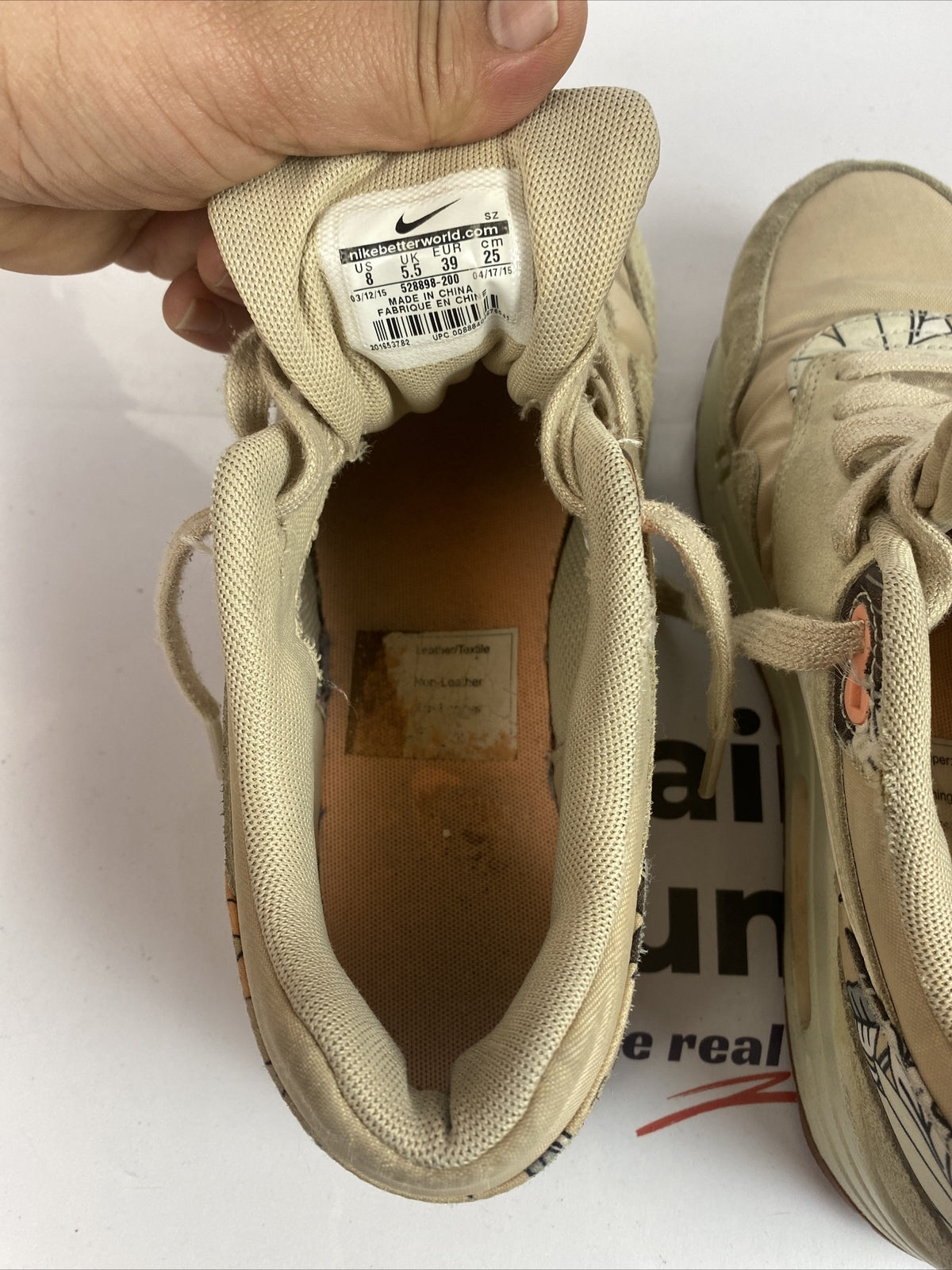 F416 Nike Air Laddies Shoes US 8 UK 5.5 In Good Condition