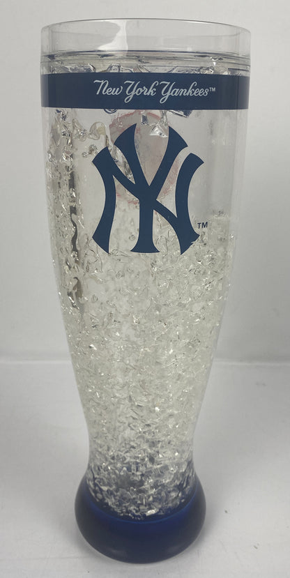M907 New York Yankees Freezer Mug Drink Glass Cup Collectible In Good Condition