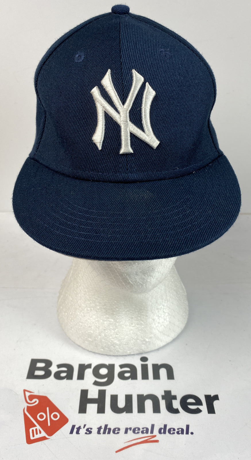 F477 New Yorks Yankees Black Baseball Cap In Good Condition Adjustable Sizing