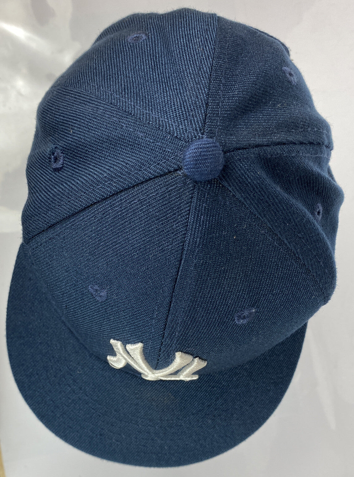 F477 New Yorks Yankees Black Baseball Cap In Good Condition Adjustable Sizing