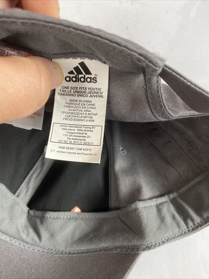 #7 Adidas Grey Baseball Cap / Hat In Good Condition Adjustable Sizing