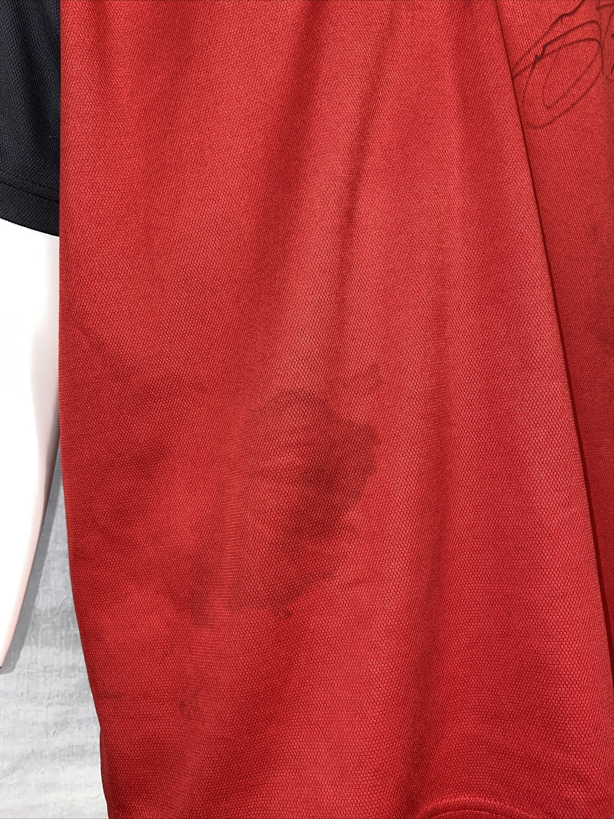 Clipsal 500 Adelaide Autographed Polo Shirt Size M UNAUTHENTICATED F7