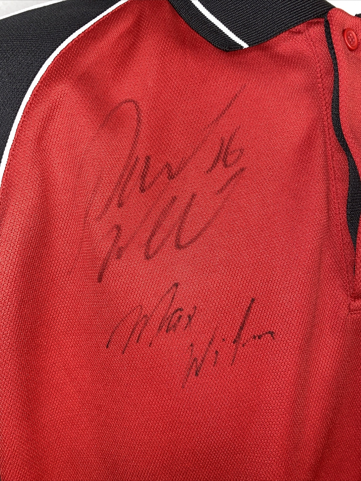 Clipsal 500 Adelaide Autographed Polo Shirt Size M UNAUTHENTICATED F7