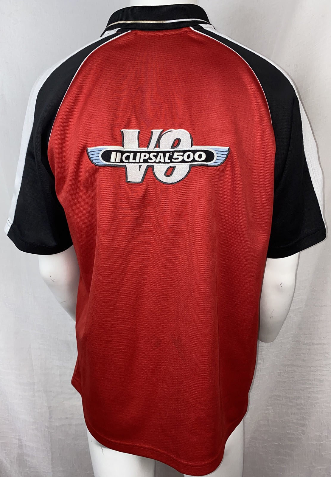 Clipsal 500 Adelaide Autographed Polo Shirt Size M UNAUTHENTICATED F7