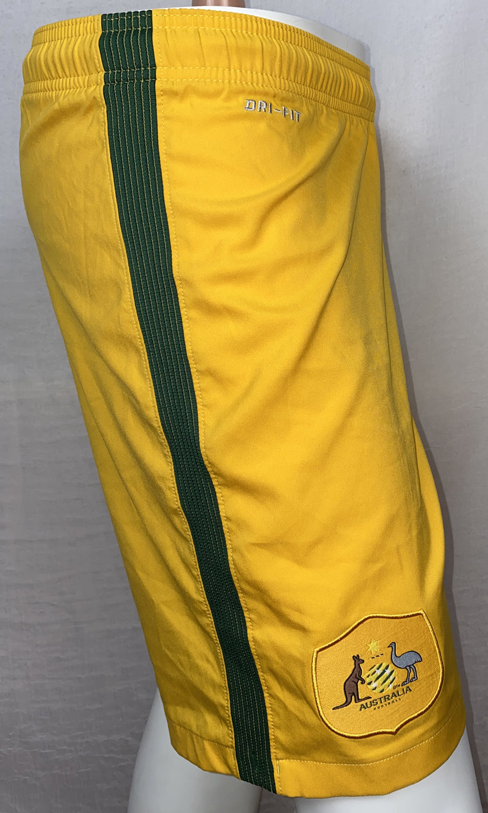 Nike Dri Fit Australia Football Soccer Shorts Size Small In Good Condition F460