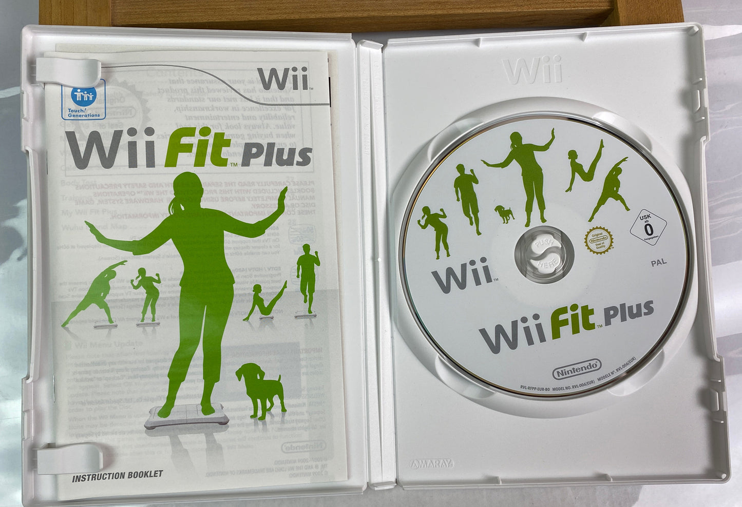 Wii Fit Plus PAL Nintendo Wii Complete Game 2495