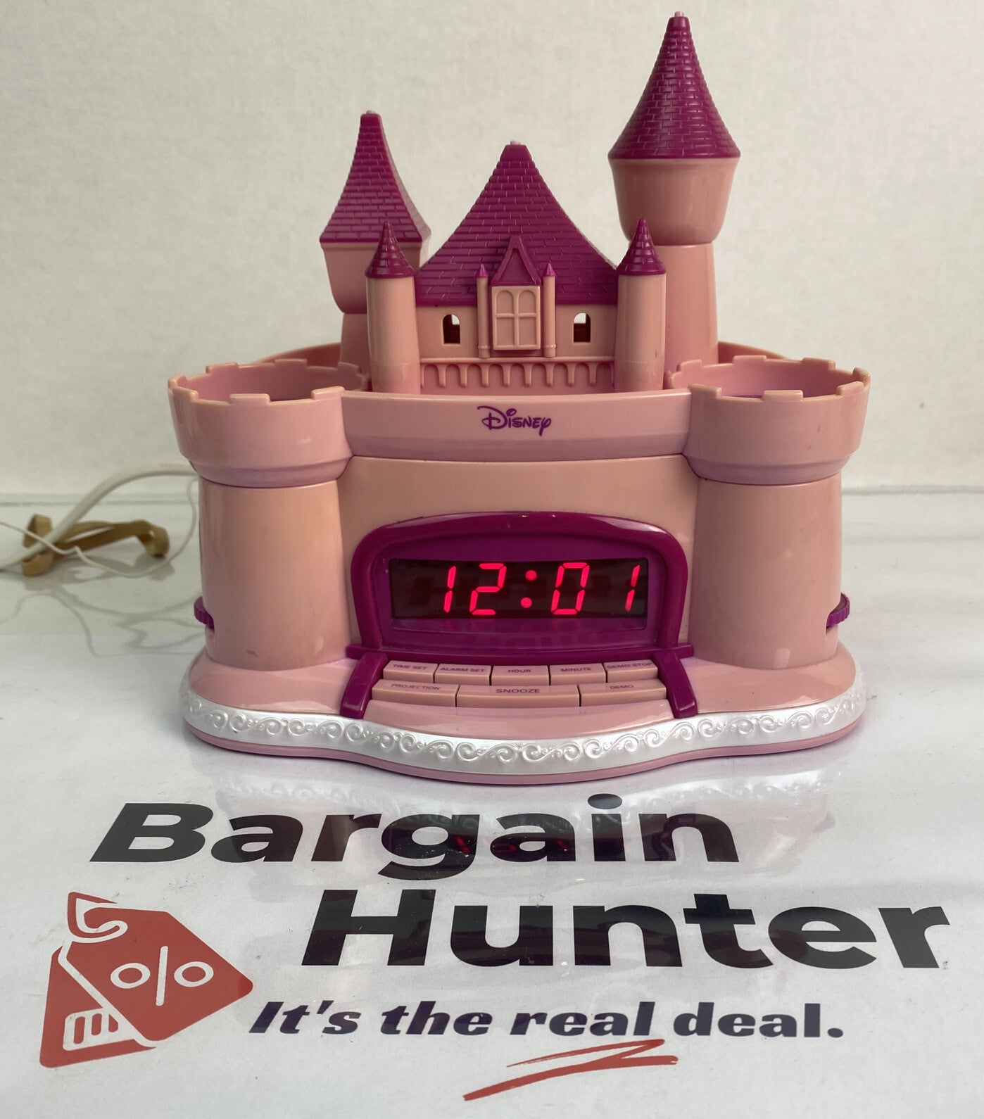 Disney Princess Alarm AM/FM Clock Radio Pink Castle Tested Working 3179