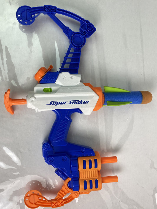 Hasbro Nerf Super Soaker Tidal Torpedo Bow Water Gun Range 9m 650ml 2928