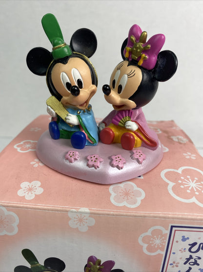 TOKYO DISNEY Resort Mickey Minnie Figure 2012 In Good Condition 2918