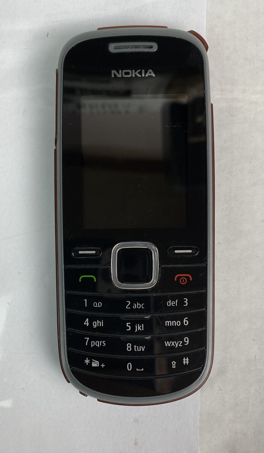 Nokia 1661 2b Mobile Phone Locked to Telstra Needs New Battery PARTS ONLY 2962
