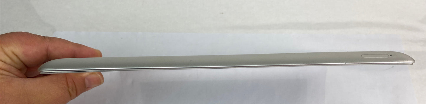 Apple iPad 2 16GB Wi-Fi 9.7in - White Australian Stock Unlocked Cracked Screen