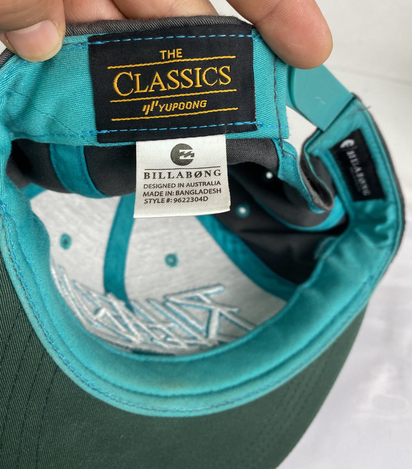 Billabong Baseball Cap / Hat In Good Condition Adjustable Sizing 3261