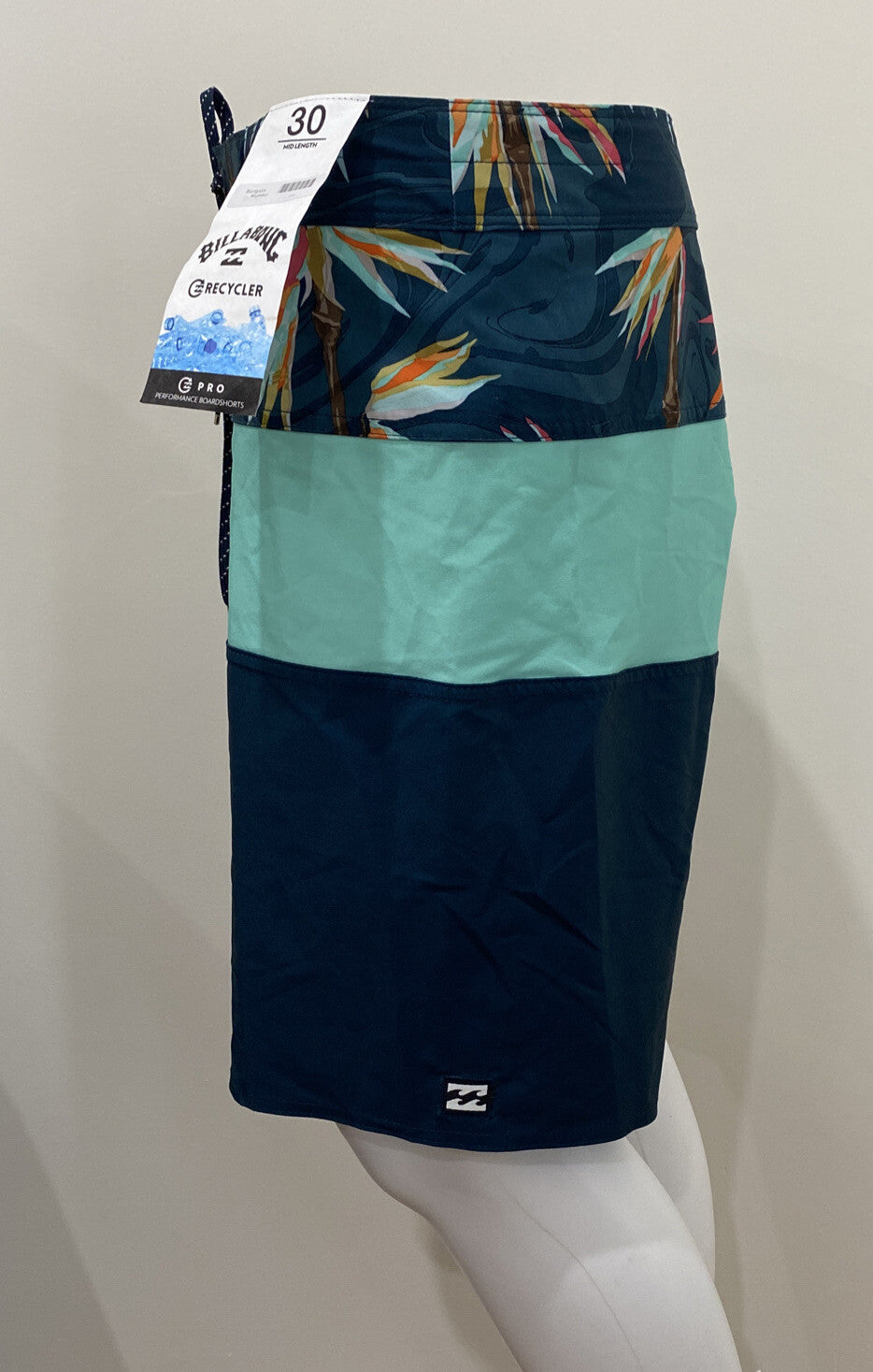 Billabong Recycler Board / Surf / Swimming Shorts Size 30 multiple available