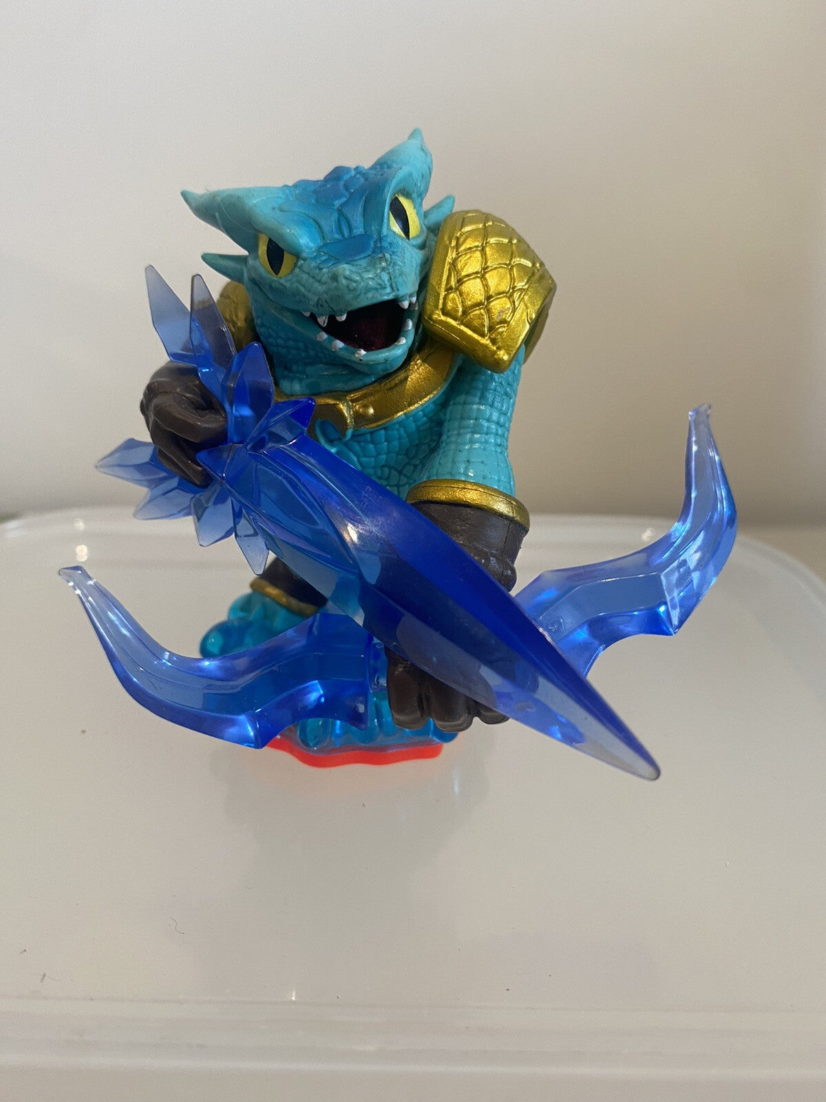 Skylanders Trap Team - Snap Shot - Model 84999888 In Good Condition
