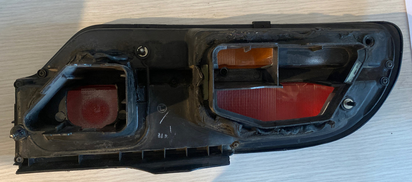 4068 Nissan 240sx / 180sx / S13 REAR RIGHT HAND Hatchback OEM Tail light plastic