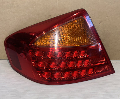 4069 Nissan Skyline V35 REAR LEFT HAND Tail Light INFINITI G35 SEDAN 05 06
