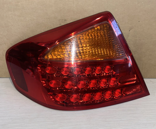 4069 Nissan Skyline V35 REAR LEFT HAND Tail Light INFINITI G35 SEDAN 05 06